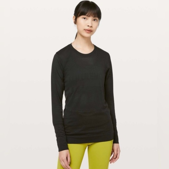 lululemon athletica Tops - Lululemon Breeze By Long Sleeve Black W3BDXS Silverescent size 8 relaxed fit